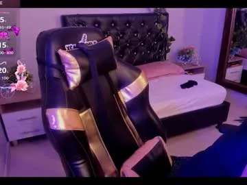 merolinegp — #german #skinny #c2c #anal #party @GOAL show flash tits + jumping [18 tokens remaining]