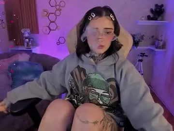 mia_cat05 — Lovense: Interactive Toy that vibrates with your Tips #Lovense #Ohmibod #interactivetoy