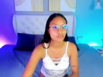 miel_ambar — GOAL: Sexy Dance [29 tokens remaining] Welcome to my room! #feet #ebony #new #latina #18