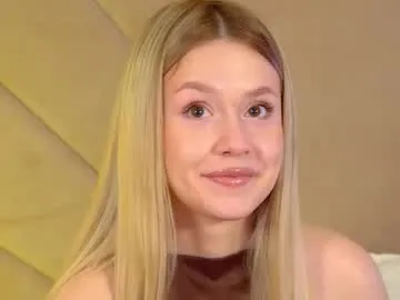 milanabalmain on Chaturbate