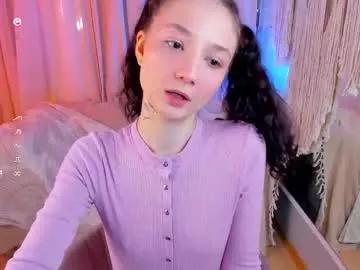 Freechat milliminimouse on Chaturbate