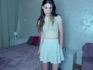 Freechat minnietammy on Chaturbate