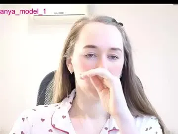 model_10 on Chaturbate