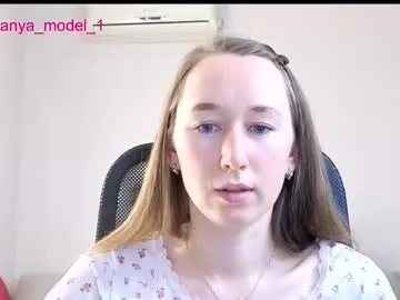 model_10 on Chaturbate