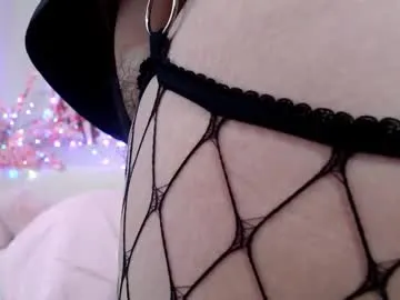 moertomlly on Chaturbate