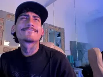 mr_strike on Chaturbate