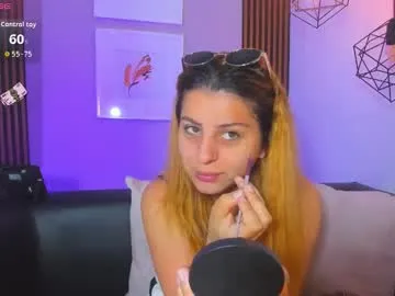 nahiajhonson_ — GOAL: Undress me and start warming me up [110 tokens remaining] hey, let's be crazy today, I just want to have fun!!! #hairy #latina #bigboobs  #milf