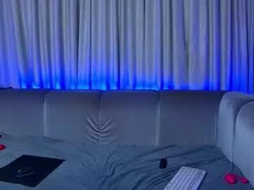 nally_ferrari on Chaturbate 