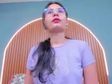 nayecloud on Chaturbate