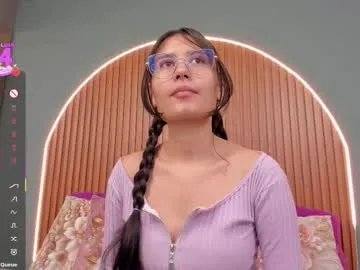 nayecloud on Chaturbate