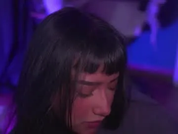 ne_fertari — sensual.. heels, legs, feets - Goal: barefoot - sensual oil tease on my feet [65 tokens left] #latina #saliva #bigboobs #feet #heels