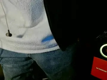 nfgwholoves2cum — 9,000 Followers?! Thank You!  #horny #mature #hairy #c2c #cum