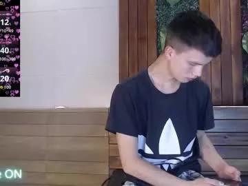 nick_torn — GOAL: tease ass with one finger [77 tokens remaining] im a bitch  #anal #fuckmachine #gay #twink #18