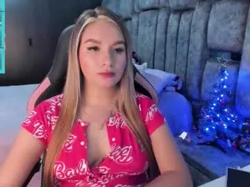 nicol_080 on Chaturbate