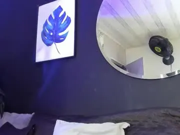 noah25_ — GOAL: BLOWJOB SLOPPY [110 tokens remaining] Welcome to my living room!  Relax, smile, and enjoy with me. FOLLOW ME / PVT ON #blowjob #skinny #saliva #latina #petite