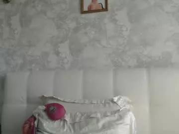 pamella_007 — SEXY YOGA  #squirt #bigtits #milf #mistress #mommy [158 tokens remaining]