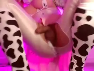 playfulplaytime — Freechat on Chaturbate