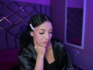 poly_sasha_ — naked and oil #18 #squirt #deepthroat #skinny #latina [50 tokens left]