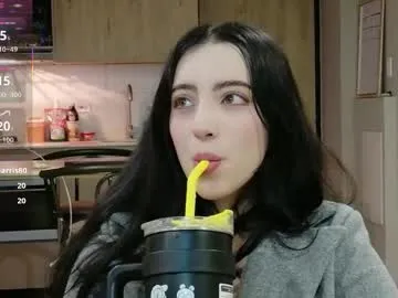rebeccawhite_meow on Chaturbate