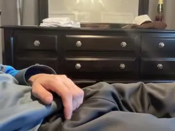 rockhardcock2327 — Edging to porn.....Big cumshot at goal  #bigcock #hardcock #hugecock #cumshot [Tip in ascending order from 1 to 33. Next tip needed: 6]