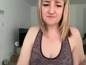 rosiexlee — New girl, welcum me. Follow me if like me :) pvts open.. lovense connected #natural #busty #blonde #naughty #curvy