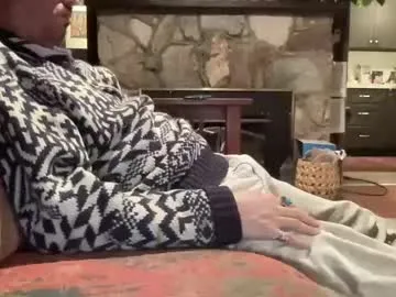 rubywavesback on Chaturbate