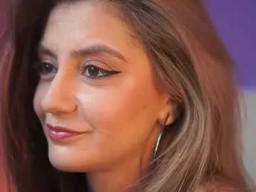 sabrinakali —  PRIVATE OPEN   #natural #lovense #feet #blowjob #smoke