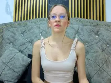 salome_cruxx — GOAL: MAKED RED MY SEXY ASS PROMO 1 MIN CONTROL LUHS 35 TOKENS  Innocent Look... Hidden Wild Side  #skinny #teen #smalltits  #latina #cute
