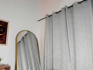 samantha_lux_ — GOAL: I get naked while doing a sexy dance [108 tokens remaining] Hi guys,I just woke up and I want to have fun a little, do you dare to play with me? #new #natural #feet #latina #bigass