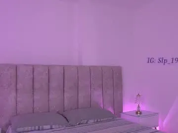 sara_lopee1 on Chaturbate