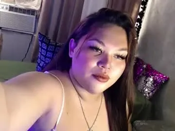 seductivecurvesxxx — I'm looking for a genuine boyfriend who will love me forever !!! #bbw #18  #shy #smalltits   #daddysgirl  #singlemom #college