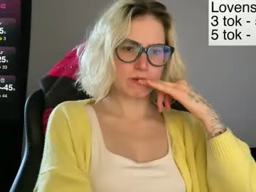 sexy_sweets on Chaturbate