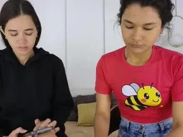 sexychanell_18 — #squirt #hairy #lesbian #dirty #smalltits [947 tokens remaining]