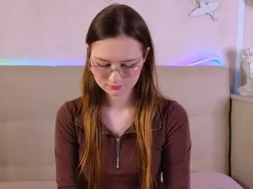 sharonmullins — GOAL: TOPLESS + tits massage [59 tokens remaining] Welcome to my room! Hi i`m Sharon #new #shy #18 #sexy #cute