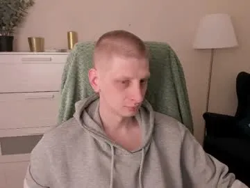 slim_andy — CUM #bigcock #uncut #feet #young #findom [700 tokens remaining]
