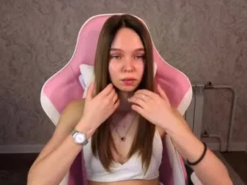 sofa_vleifo — GOAL: Tits fuck with oil 5 min [200 tokens remaining] Welcome to my room! #skinny #bigpussylips #18 #bigass #smalltits