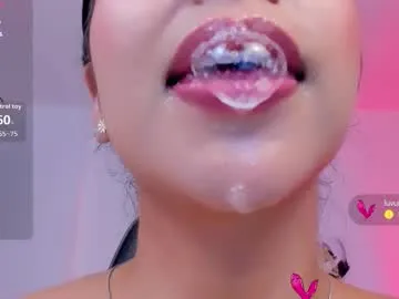 sophierooy on Chaturbate