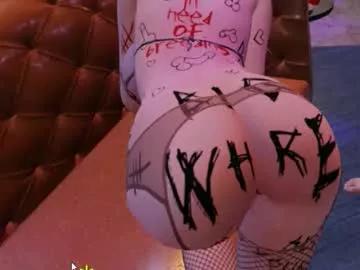 Freechat succubuslucy on Chaturbate