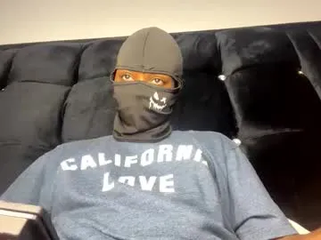 sultryaura on Chaturbate