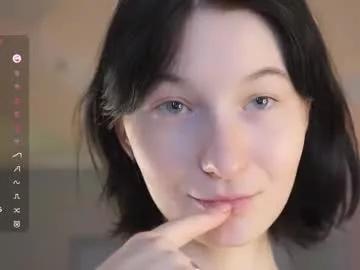 Freechat sweetyoops on Chaturbate