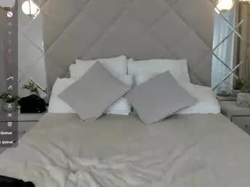 tina_drake — GOAL: Tease with boobs [22 tokens remaining] my favorite vibrations:/160 /222 /304 /5555  #bigboobs #squirt #anal #lovense #latina