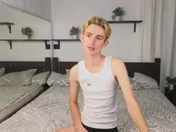 tommy18xxx — GOAL: Get naked [79 tokens remaining] ^^ #pvt  #gay #twink #18 #cum