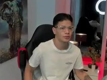 tony_petrov — Big cumm  #new #bigcock #latino #lovense #young [1095 tokens remaining]