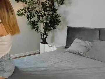 toracliburn — Can you help me get a breast massage 0_0 #18 #Shy #young #cute #new [41 tokens remaining]