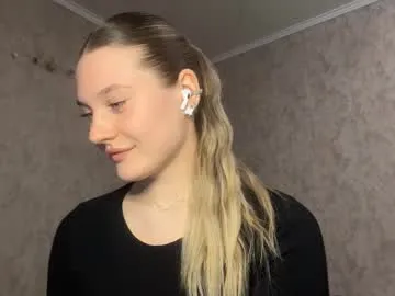 torydesmarias — Goal -   Biggest smile and blow kiss  ! Hi guys and welcome . My name is Anita Have a good stream and a good time!  #shy #new #teen #18 #young [8 tokens remaining]