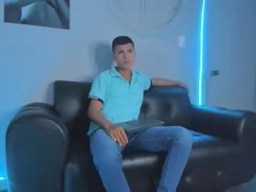 toy_boy01_ — Make me hard  #bigcock #new #18 #straight #young # [100 tokens remaining]