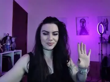 trapqueenskullcrush89 — Trapqueenskullcrush89's #muscle #sexymuscles #muscleworship #domme #flexing