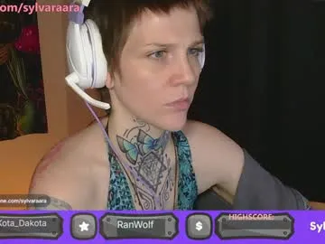tricky_nymph on Chaturbate