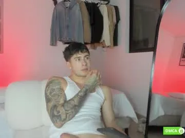 twintease from Chaturbate