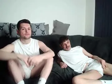 twotwinkhusbands on Chaturbate